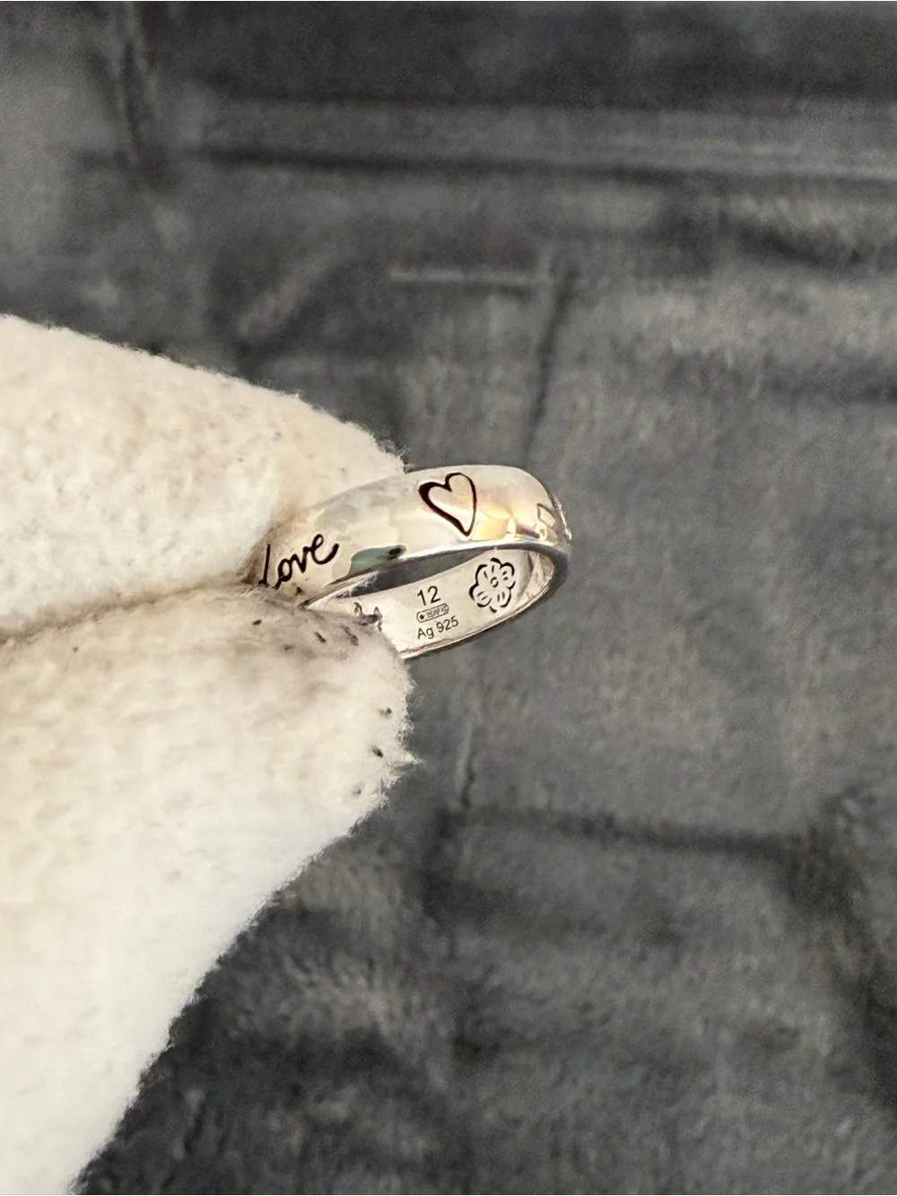 Brand New Gucci Blind for Love Sterling Silver 925 Ring Size 12 (US 6)
